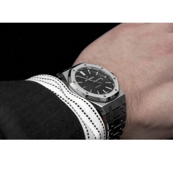 Audemars Piguet Royal Oak 15400ST.OO.1220ST.01 Replica